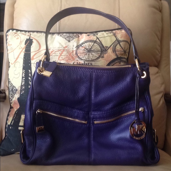 Michael Kors Handbags - Michael Kors Eggplant Color Leather Purse
